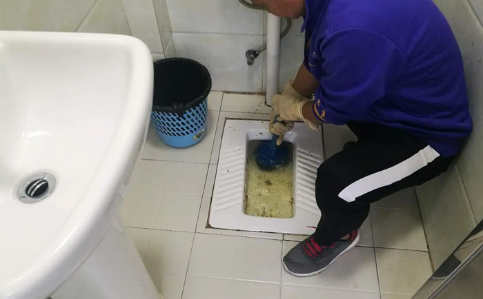 故城疏通蹲坑