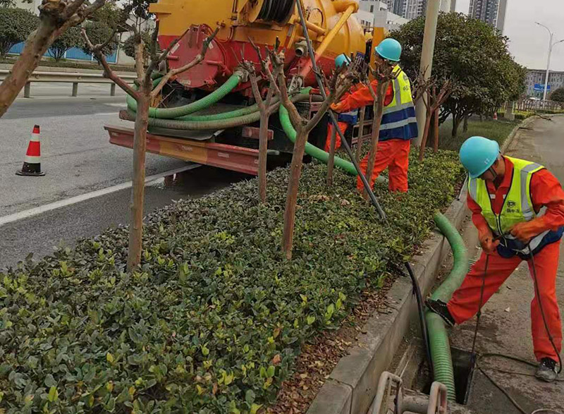故城市政管道清淤